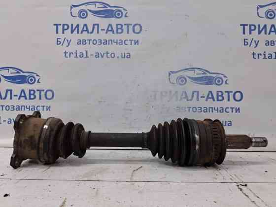 Привод передний правый МКПП Mitsubishi L200 KB 2.5 DIESEL 4D56 2006 (б/у) Киев