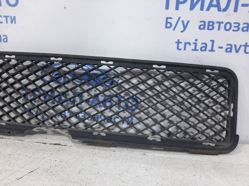 Решетка бампера центральная Hyundai Tucson JM 2.0 DIESEL D4EA 2004 (б/у) Киев - изображение 3