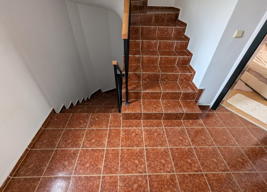 Большой дом в закрытом комплексе, в 200 м от моря, в г. Бяла Одеса - зображення 5