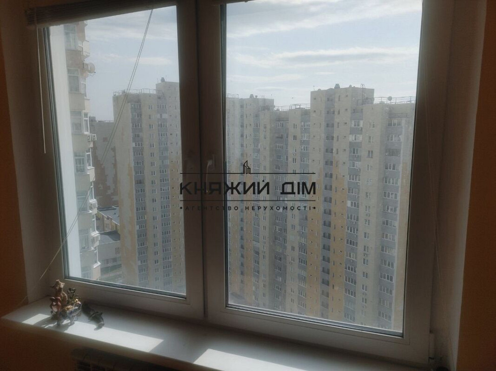 Продаж 3-х. кімнатної квартири метро Осокорки КОД 21146682 Київ - зображення 4