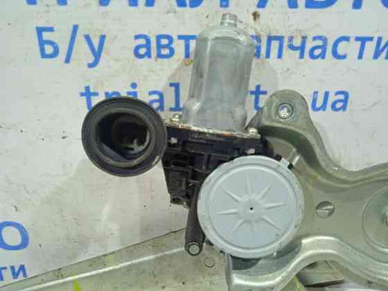 Стеклоподъемник задний левый Toyota RAV 4 A30 2005 (б/у) Київ