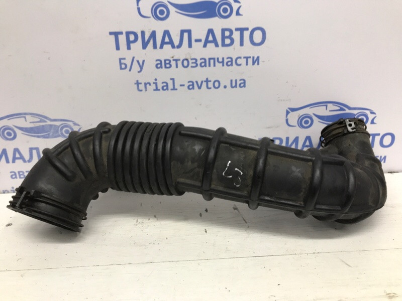 Патрубок воздушного фильтра SsangYong Korando C200 2.0 DIESEL 2010 (б/у) Київ - зображення 2