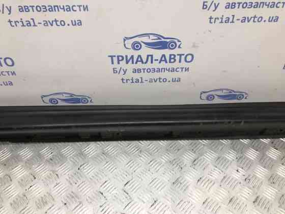 Накладка порога внешняя правая Nissan Juke F15 1.6 TURBO MR16DDT 2010 (б/у) Киев