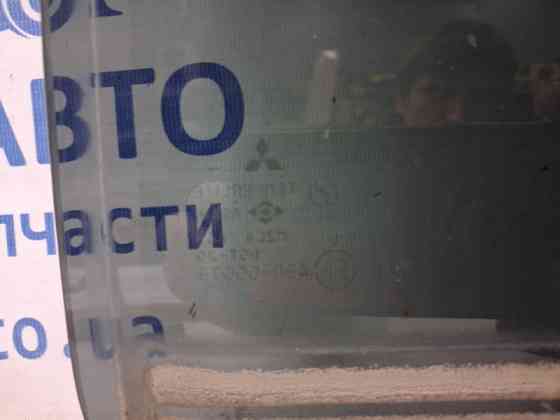 Стекло двери заднее правое Mitsubishi Pajero Sport 1996-2008 MR274002 (Арт. 64937) Киев