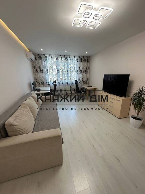 Продаж 3 кімнатна квартира ЖК 4 Сезона КОД 21146834 Киев - изображение 4
