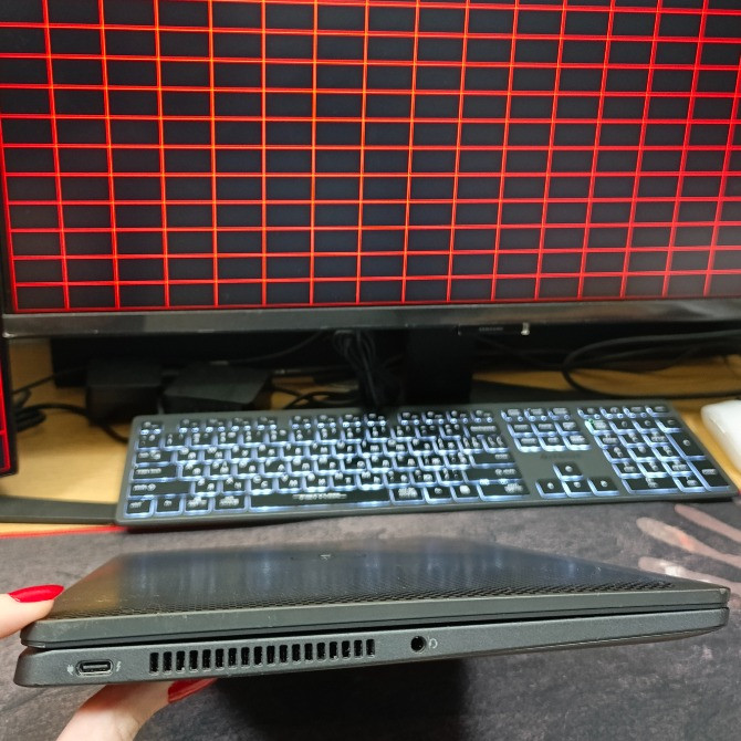 Ноутбук Dell Latitude 7420 i5-1135G7 16/512gb SSD m.2 NVMe IPS Full HD Iris Xe Graphics Київ - зображення 5