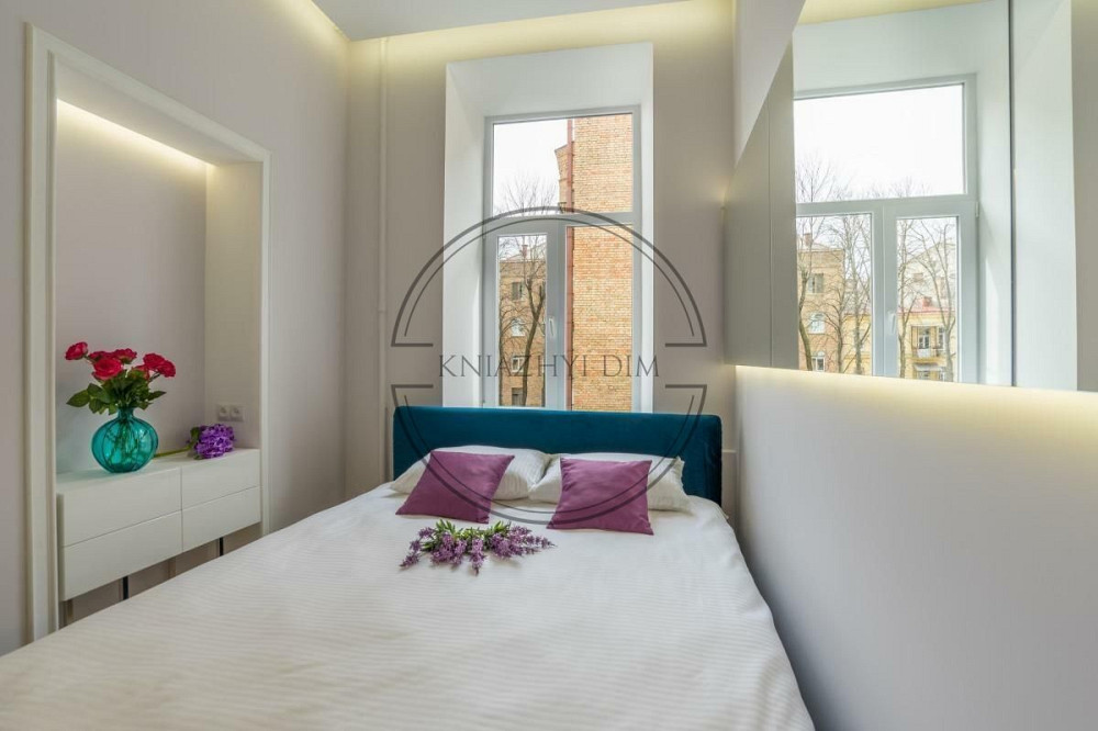 Оренда 3-х к. квартири студіо в центрі Києва Майдан Незалежності. № 11201880 Киев - изображение 10