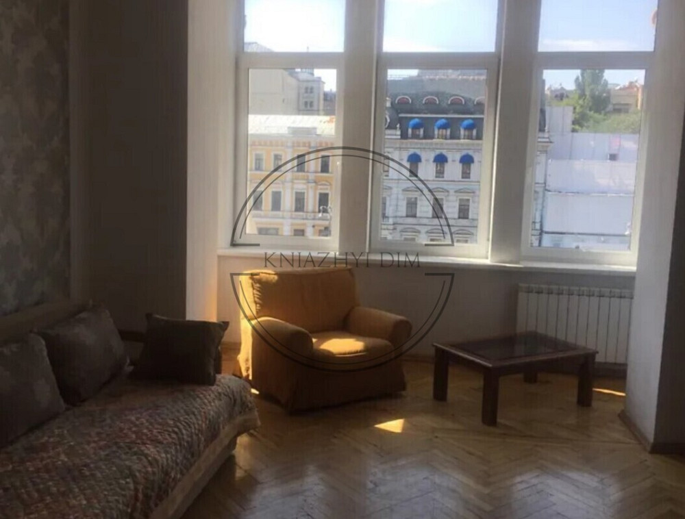 Продаж 2-х к. кв. біля метро Хрещатик, Печерський р-н. Код об'єкту: 21145071 Київ - зображення 2