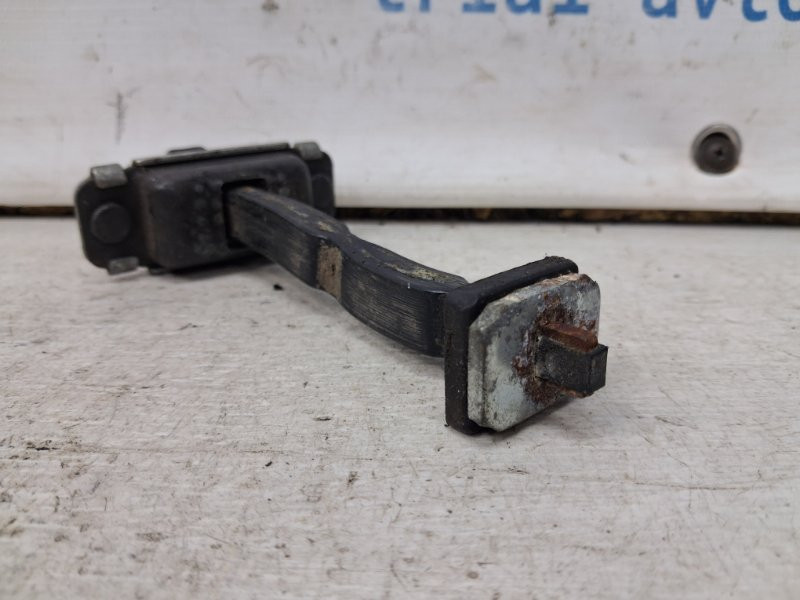 Ограничитель двери задний правый Hyundai Santa fe DM 2.2 DIESEL D4HB 2012 (б/у) Киев - изображение 3