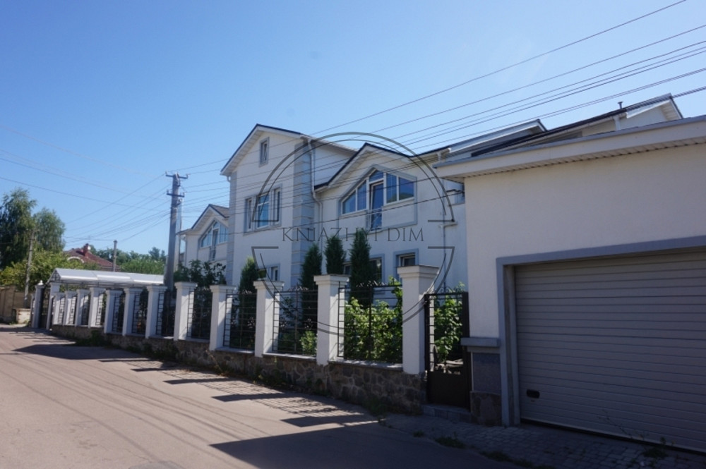 Продажа отличного 3-х этажного дома в Крюковщине. № 2210786 Київ - зображення 1