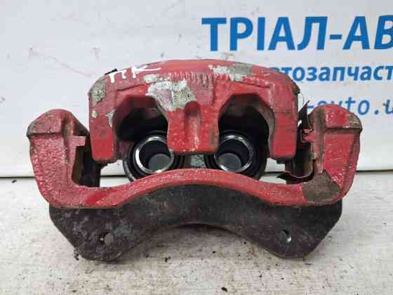 Суппорт передний правый Mitsubishi Outlander XL 2.4 БЕНЗИН 4B12 2007 (б/у) Киев