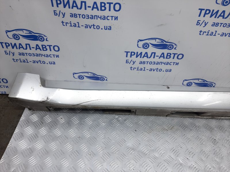 Накладка порога внешняя левая Toyota Avensis 2009-2018 7586005010 (Арт. 28496) Киев - изображение 2