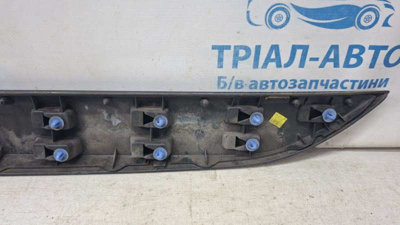 Накладка двери Renault Megane 3 1.5 DIESEL K9K 2008 задн. прав. (б/у) Київ - зображення 6