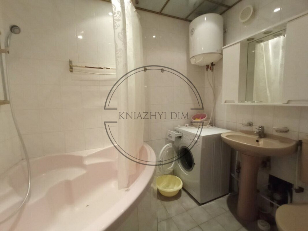 Продам 2-х. кому. в центрі на Антоновича. метро Палац України. Код: 21140883 Киев - изображение 7