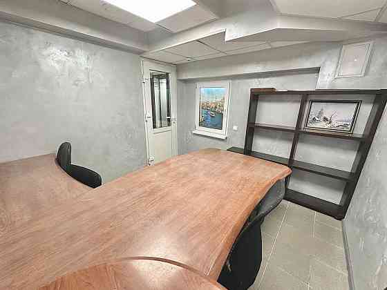 долгосрочная аренда офисное помещение Киев, Голосеевский, 6800 грн./мес. Киев