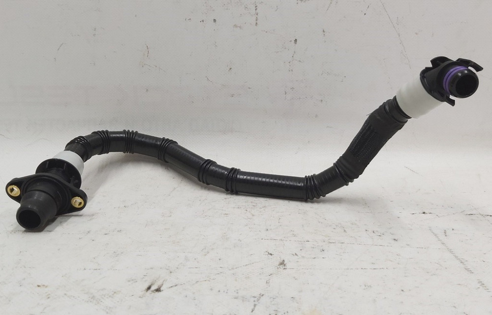 Патрубок охлаждения пентхауса выпускной в сборе Tesla model model Y 1095766-00-F Киев - изображение 2