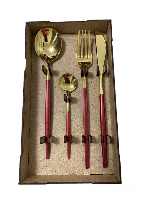 Набор столовых приборов бордовый Київ - зображення 7