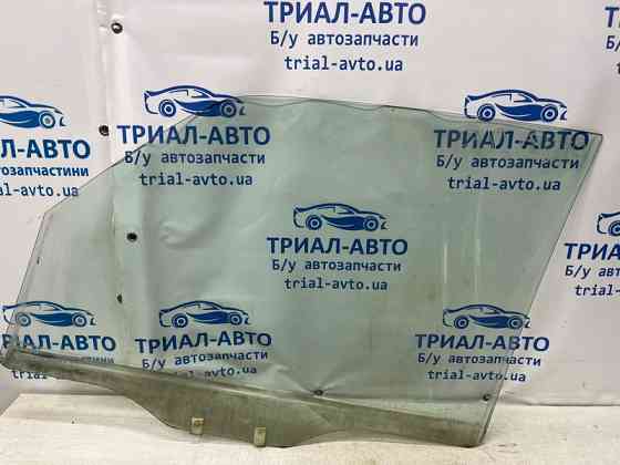 Стекло двери переднее правое Mitsubishi Pajero Wagon 3 3.2 ДИЗЕЛЬ 4M41 1999 (б/у) Київ
