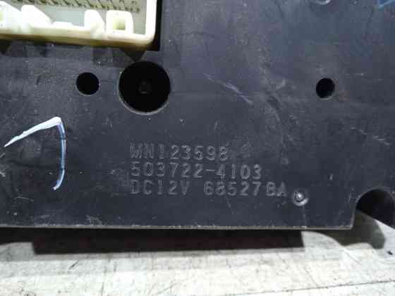 Блок управления кондиционером Mitsubishi L200 KB 2.5 ДИЗЕЛЬ 4D56U 2006 (б/у) Киев