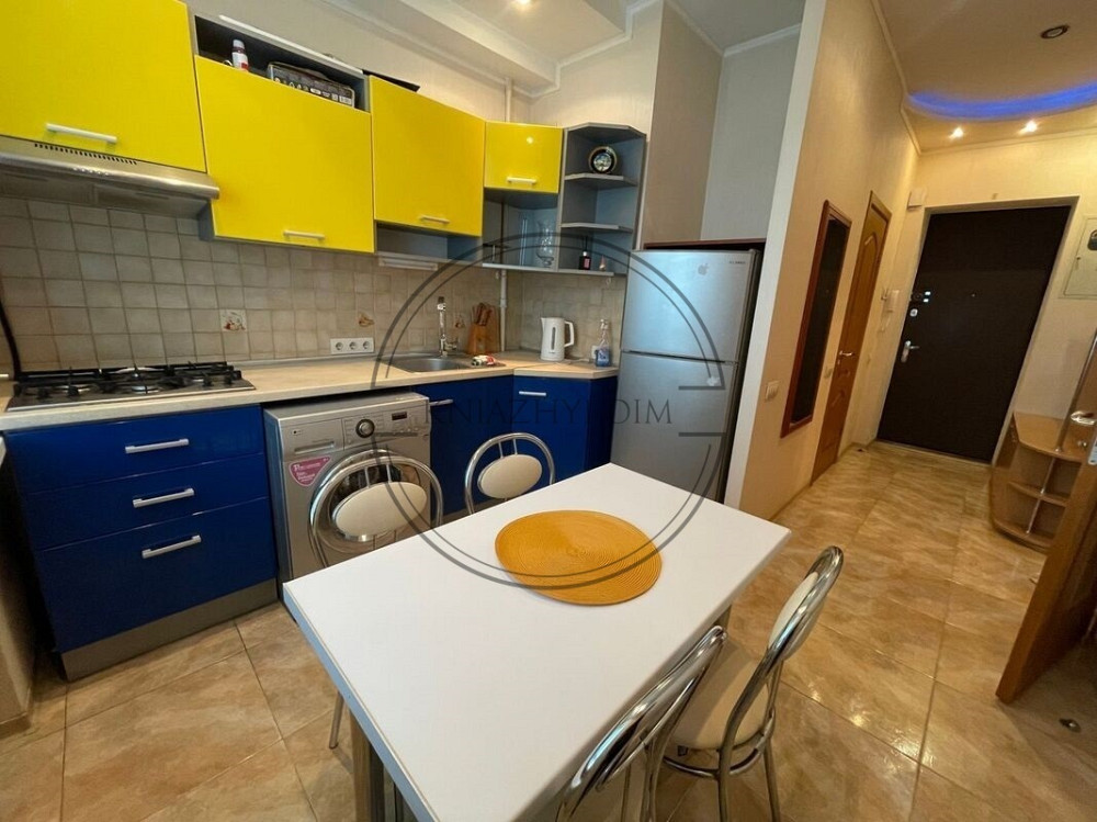 Продажа 1 ком. квартиры м. Дружбы народов Код Объекта № 21141712 Киев - изображение 1