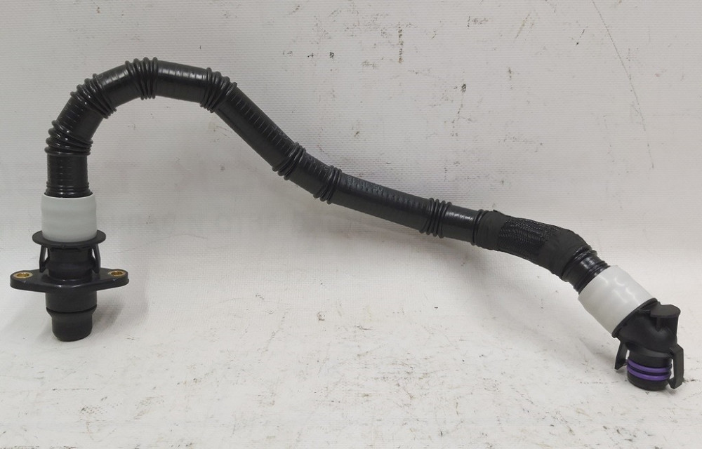 Патрубок охлаждения пентхауса выпускной в сборе Tesla model model Y 1095766-00-F Киев - изображение 1