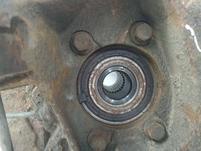 Цапфа задняя левая со ступицей Subaru Outback BR 2.5 БЕНЗИН EJ253 2009 (б/у) Киев - изображение 5