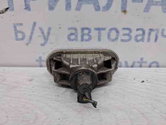 Повторитель поворотника Nissan Qashqai J10 2.0 БЕНЗИН MR20DE 2006 (б/у) Київ