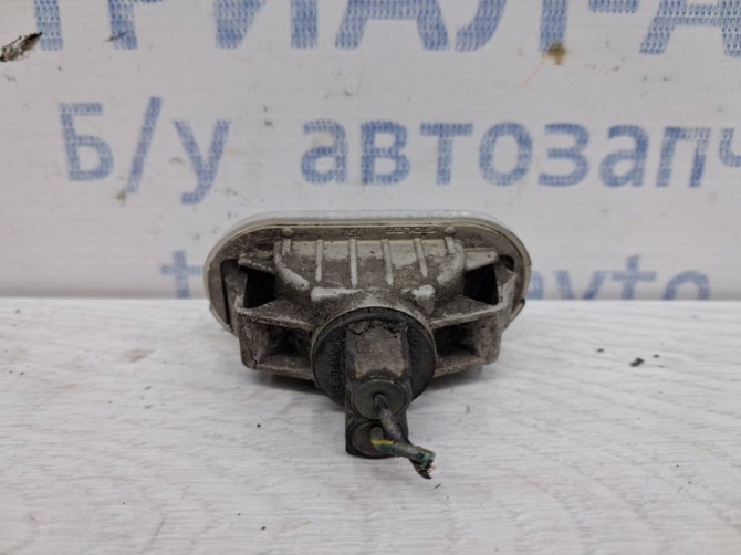 Повторитель поворотника Nissan Qashqai J10 2.0 БЕНЗИН MR20DE 2006 (б/у) Київ - зображення 3