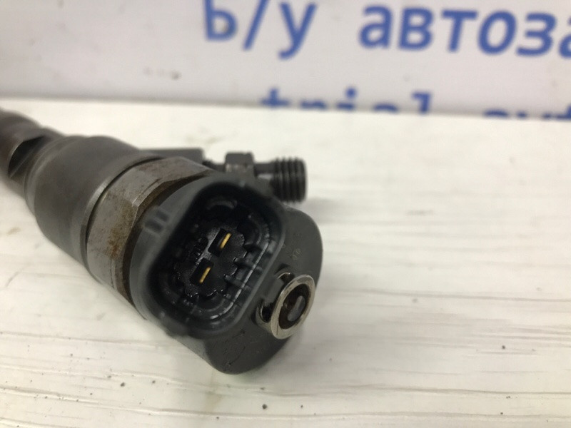 Форсунка паливна Hyundai Tucson JM 2.0 DIESEL D4EA 2004 (б/у) Київ - зображення 4