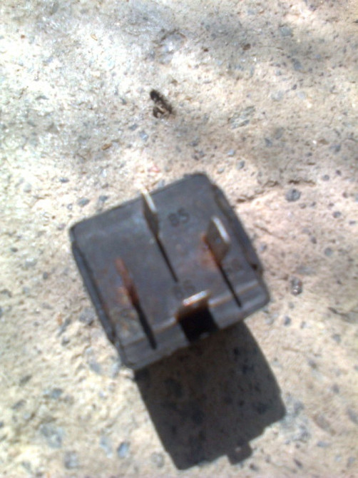 Реле Ауди 3SB 004885-00 443951307 оригинал Винница - изображение 2