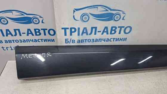 Накладка двери Renault Megane 3 1.5 DIESEL K9K 2008 перед. прав. (б/у) Київ