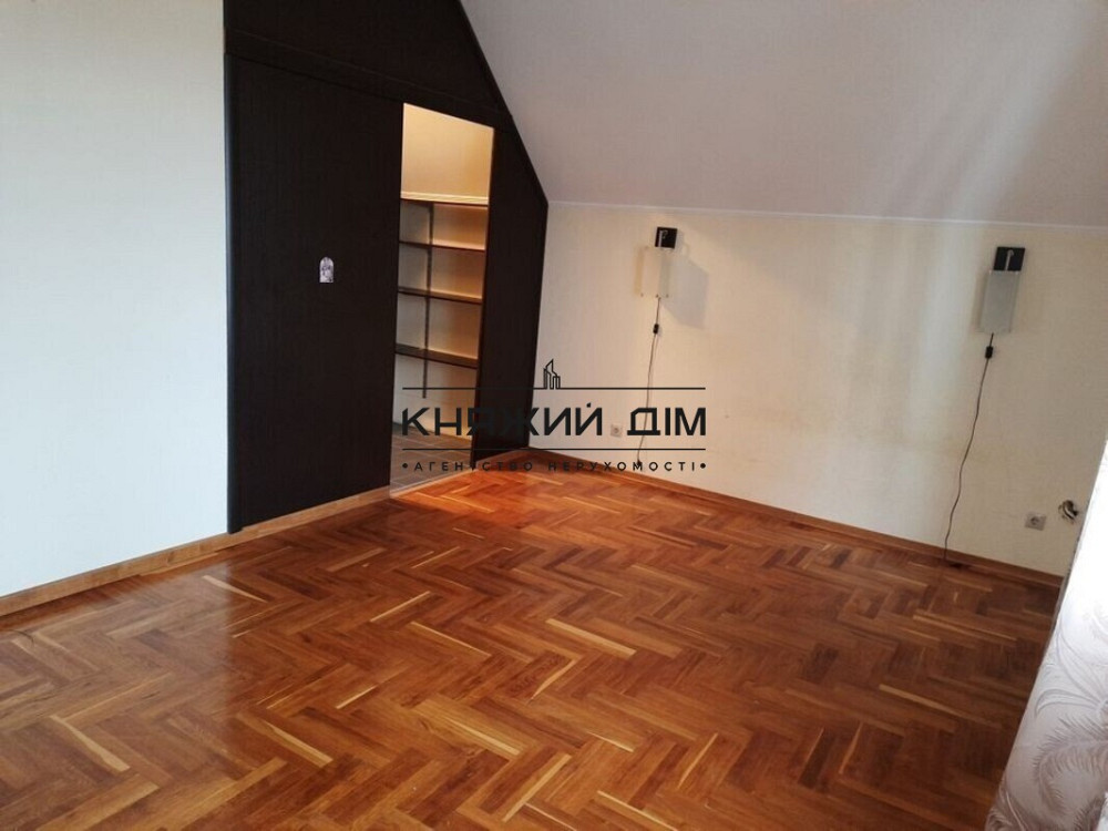 Оренда відмінного 2-поверхового будинку в с. Хотів. Код № 139167 Київ - зображення 9