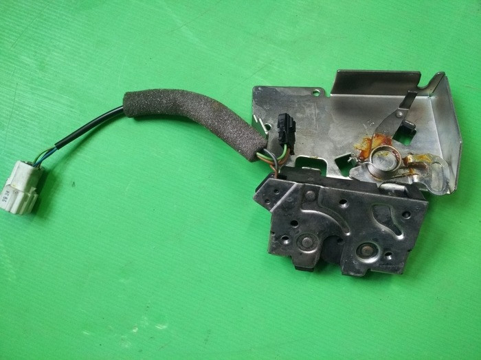 Замок задньої ляди 3S71-43102-AA Форд Мондео 3 універсал. Б/в в хорошому стані. Ціну уточнюємо...Дос Винница - изображение 4