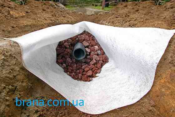 Геотекстиль dortex 100, 150, 200, 250, 300 Вишневе