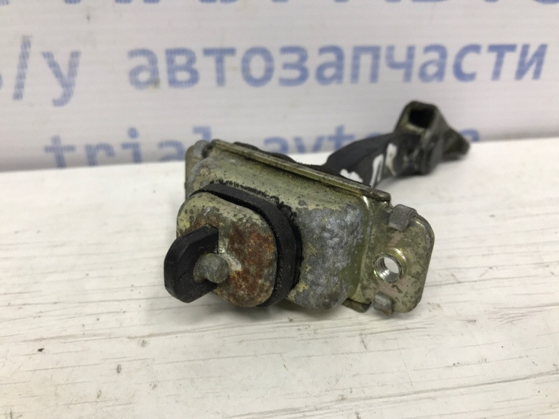 Ограничитель двери передний правый Chevrolet Epica V250 2.0 X20D1 2006 (б/у) Київ - зображення 2