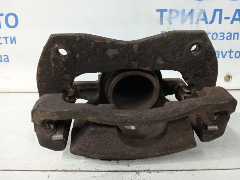 Суппорт передний левый Toyota RAV 4 A40 2.2 DIESEL 2ADFTV 2012 (б/у) Київ - зображення 4