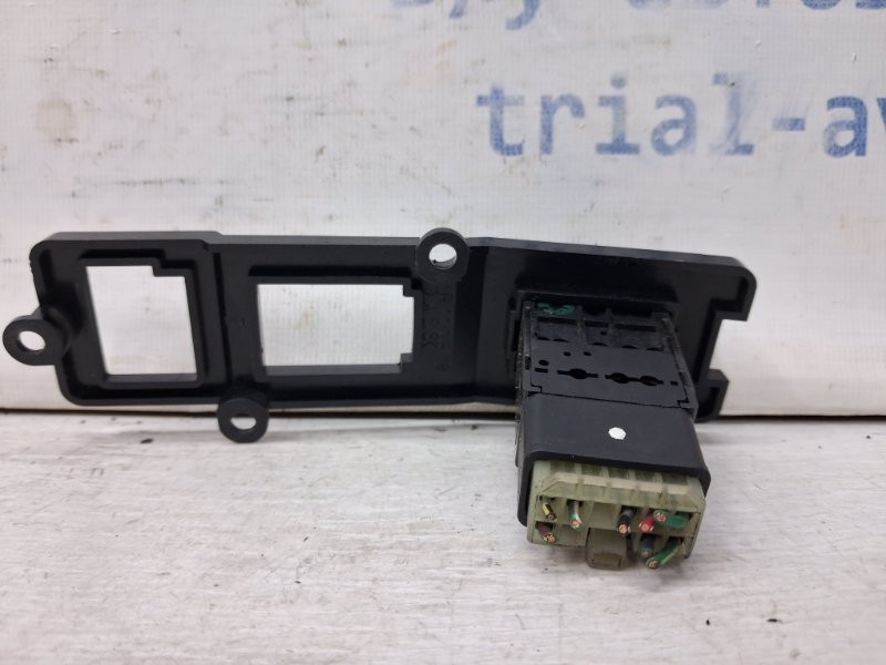 Кнопка аварийки Mitsubishi Pajero Sport 1996-2008 MR117573 (Арт. 65411) Київ - зображення 2