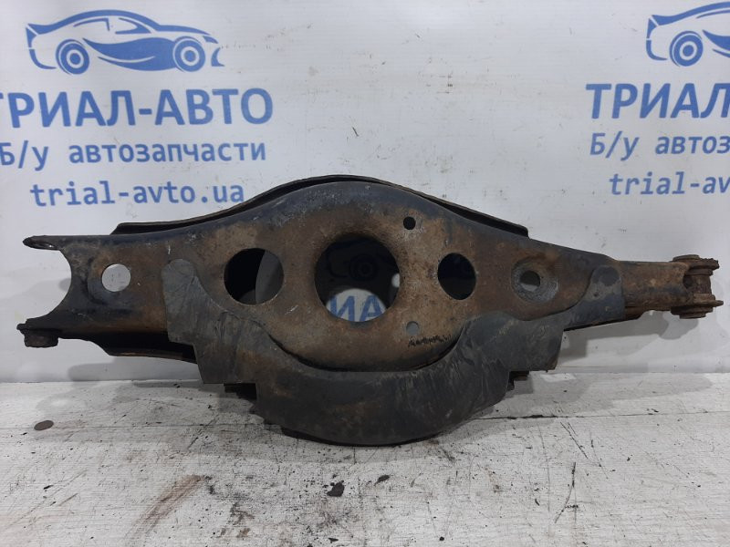 Рычаг задней подвески нижний поперечный (под пружину) Toyota RAV 4 2005-2016 4873042050 (Арт. 27358) Київ - зображення 1