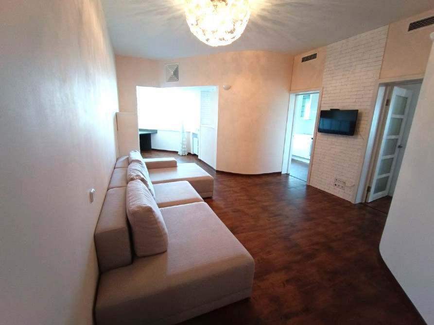 Продам 3 комнатную квартиру Тополь 1 Днепр - изображение 1