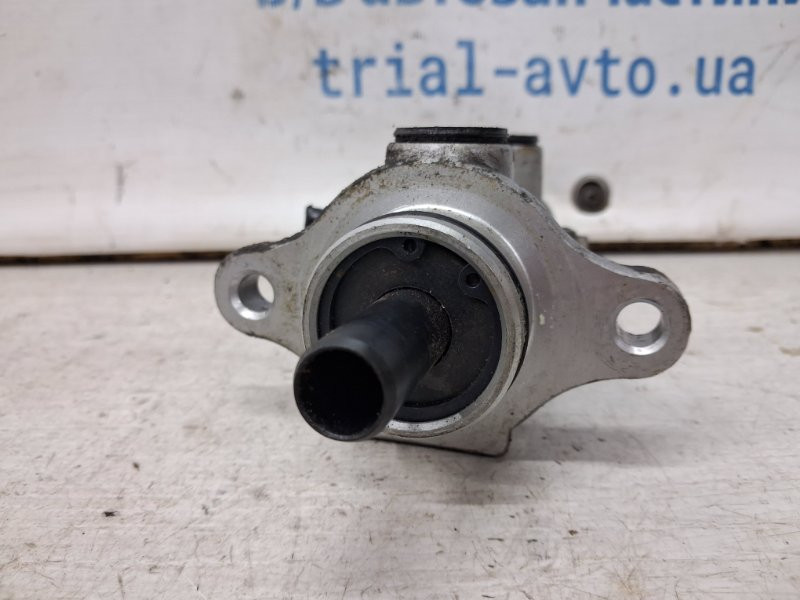 Тормозной цилиндр главный Hyundai IX35 LM 1.7 DIESEL D4FD 2009 (б/у) Київ - зображення 2