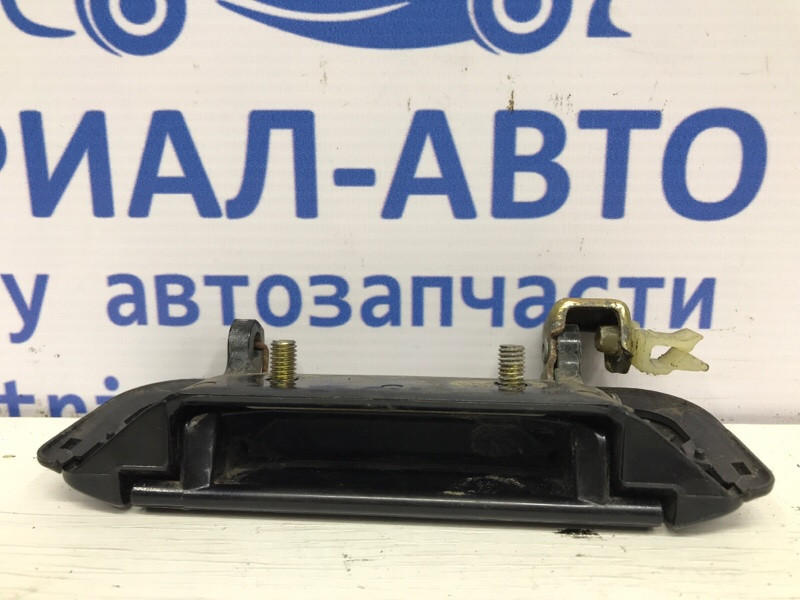 Ручка двери внешняя передняя правая Mitsubishi Pajero Sport K9 2.5 DIESEL 4D56 1996 (б/у) Київ - зображення 3