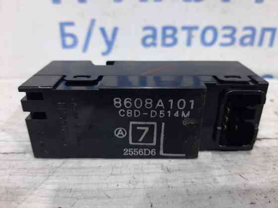 Кнопка стеклоподъемника Mitsubishi Lancer 9 1.6 БЕНЗИН 4G18 2003 (б/у) Київ