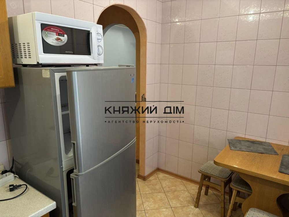 Пропонується в оренду 1-к.кв. біля м. Палац Україна Київ - зображення 3