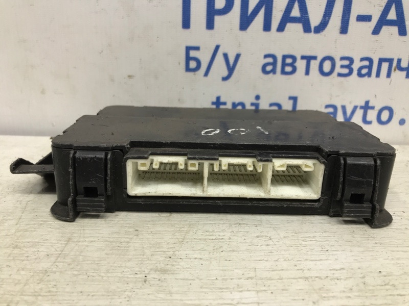 Блок управления Toyota Land Cruiser J100 1998 (б/у) Київ - зображення 2