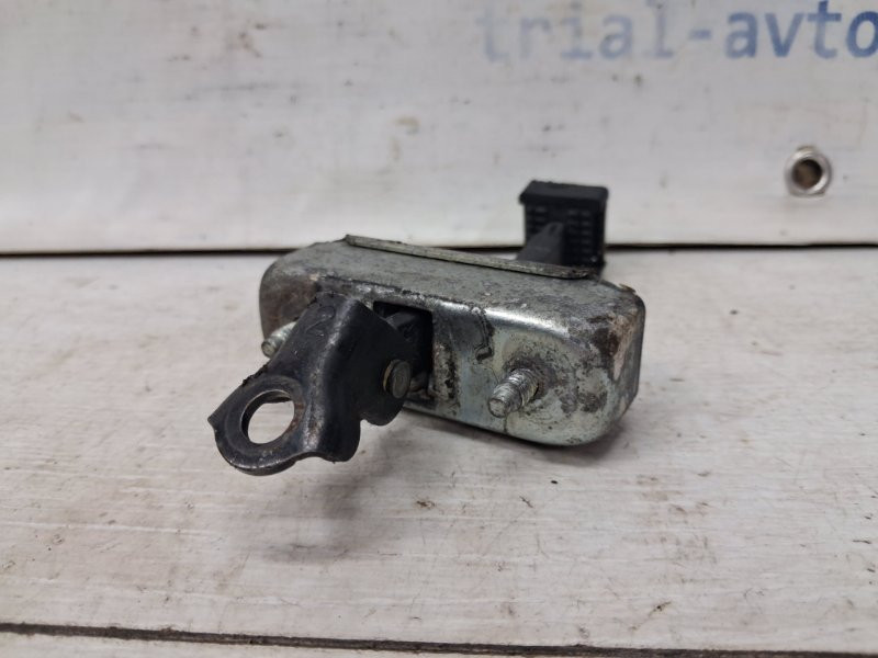 Ограничитель двери задний левый Toyota Prado 2002-2009 6863060120 (Арт. 67417) Київ - зображення 2