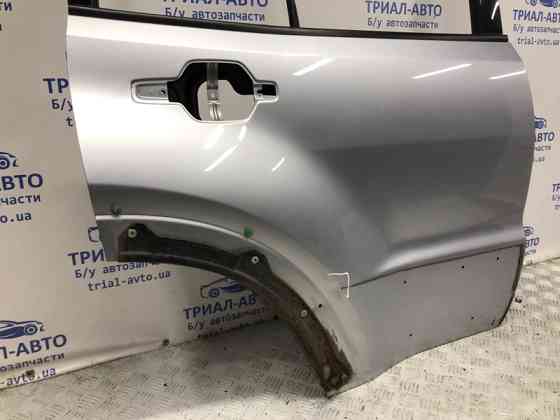 Дверь задняя правая Mitsubishi Pajero Wagon 3 3.2 ДИЗЕЛЬ 4M41 1999 (б/у) Киев