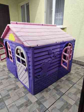 Продам будинок для дітей в чудовому стані. Немирів