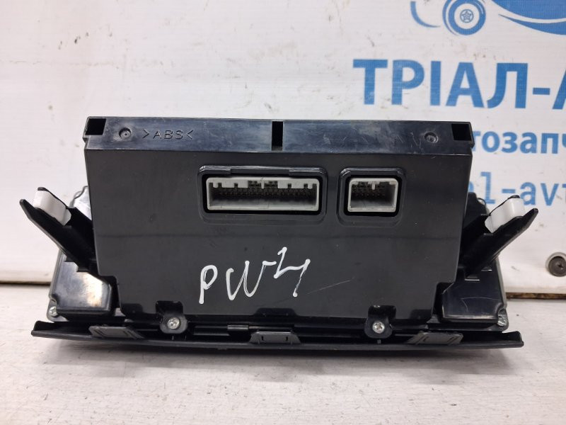 Блок управления климат-контролем Mitsubishi Pajero Wagon 4 3.2 ДИЗЕЛЬ 4M41 2006 (б/у) Киев - изображение 4