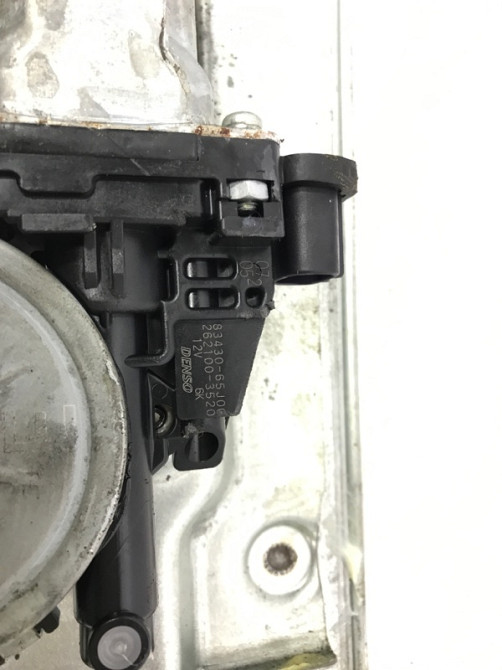 Стеклоподъемник передний правый Suzuki Grand Vitara JT 2.4 БЕНЗИН J24B 2005 (б/у) Київ - зображення 4