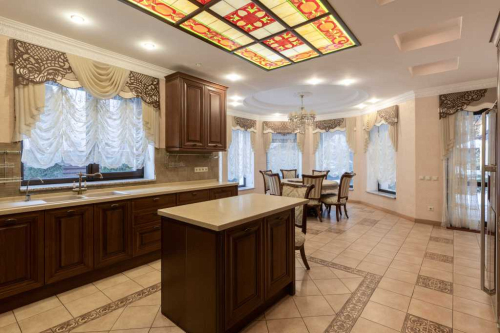 продажа 10-к дом Киево-Святошинский, Стоянка, 799000 $  - изображение 10